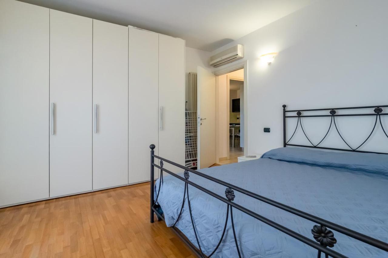 Apartamento Piana Di Solaro Modern Flat & Swimming Pool Lerici Exterior foto